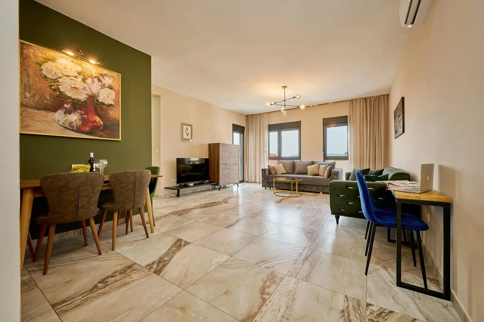 Spacious 2-Bedroom Apartment with Sea Views in Bečići