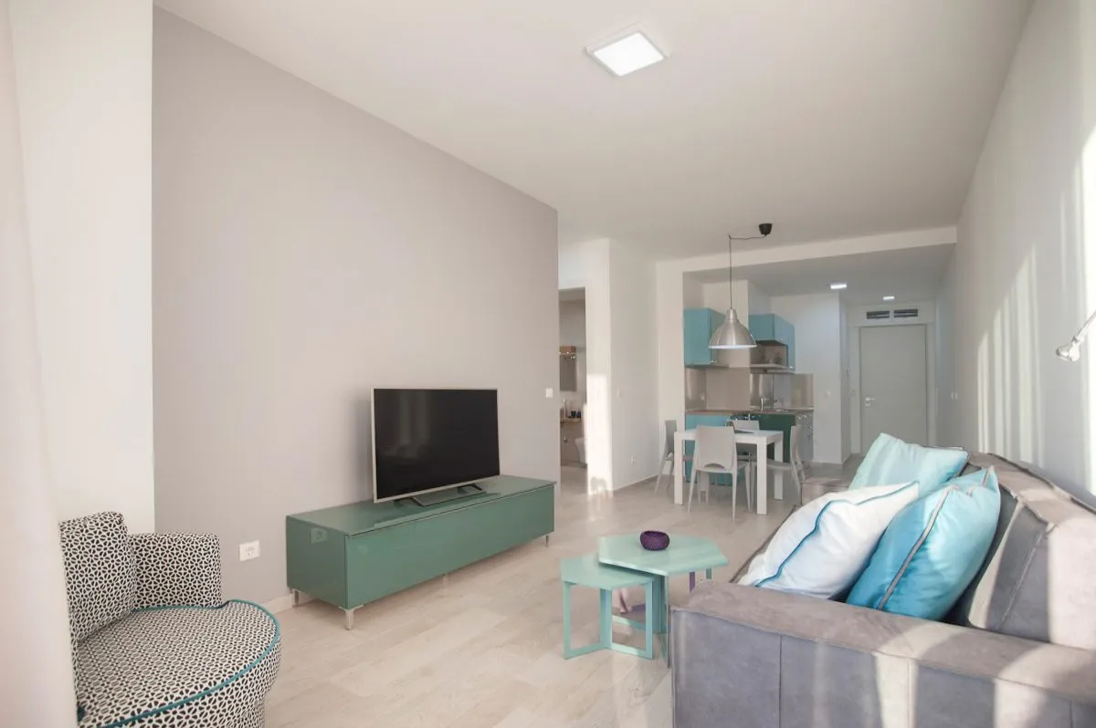 Budva Merkez'de Kiralık 1+1 Daire (Sezona Kadar) — 2
