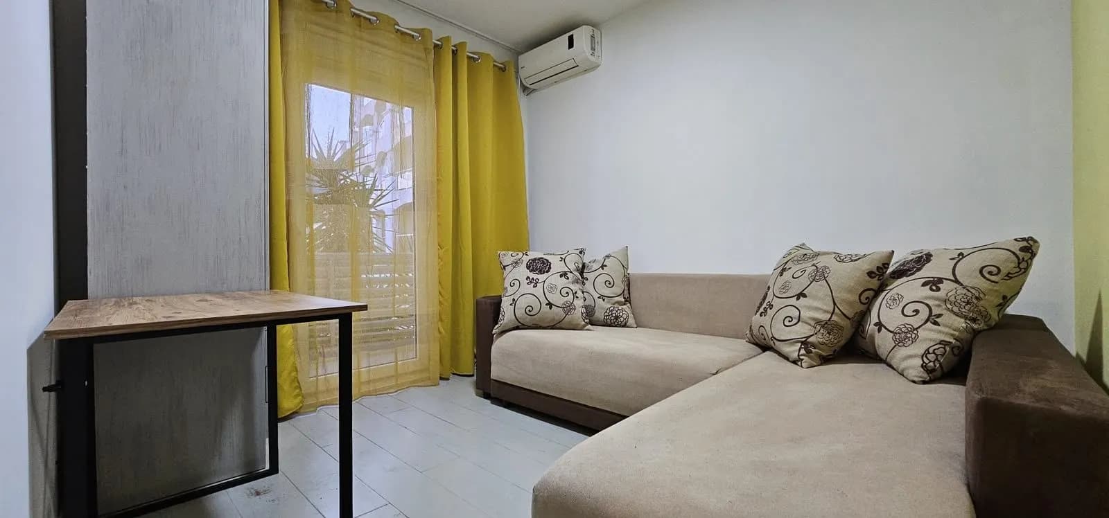 Two-Bedroom Apartment with Sea & Mountain Views in Budva