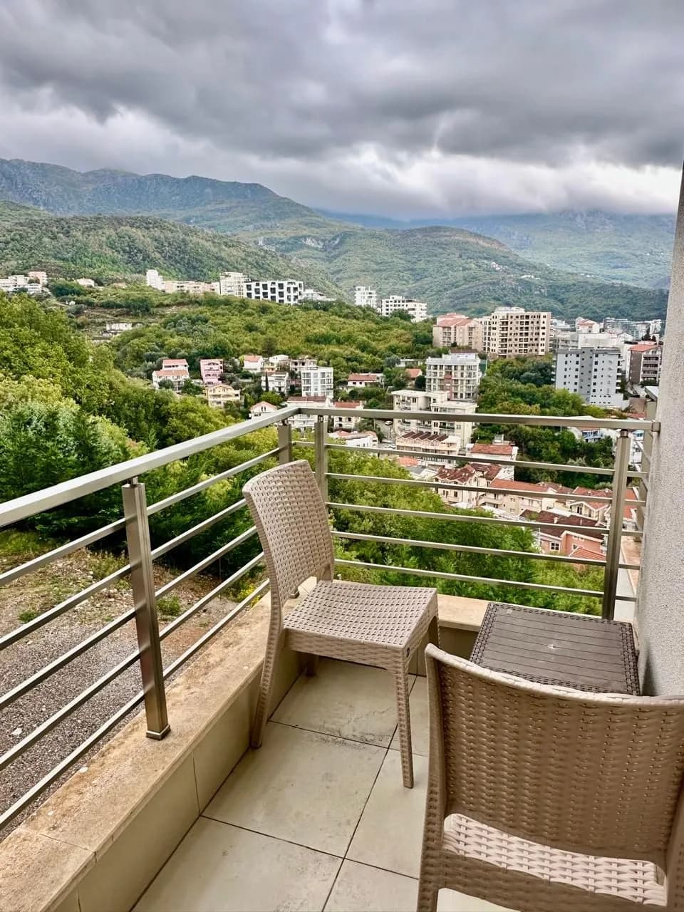 Yıllık Kiralık Lüks 1+1 Daire — 2
