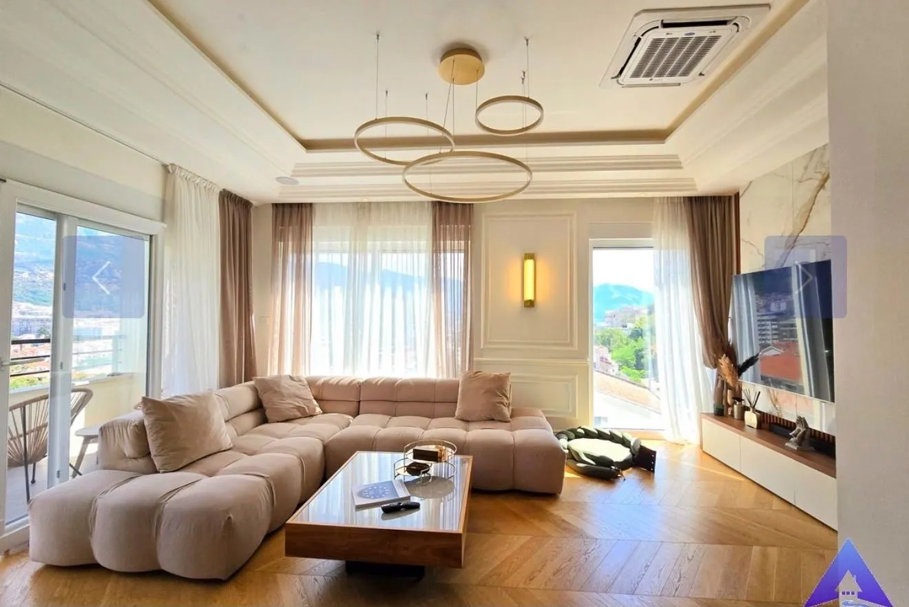 Luxury 2-Bedroom Apartment in Budva with Panoramic Views