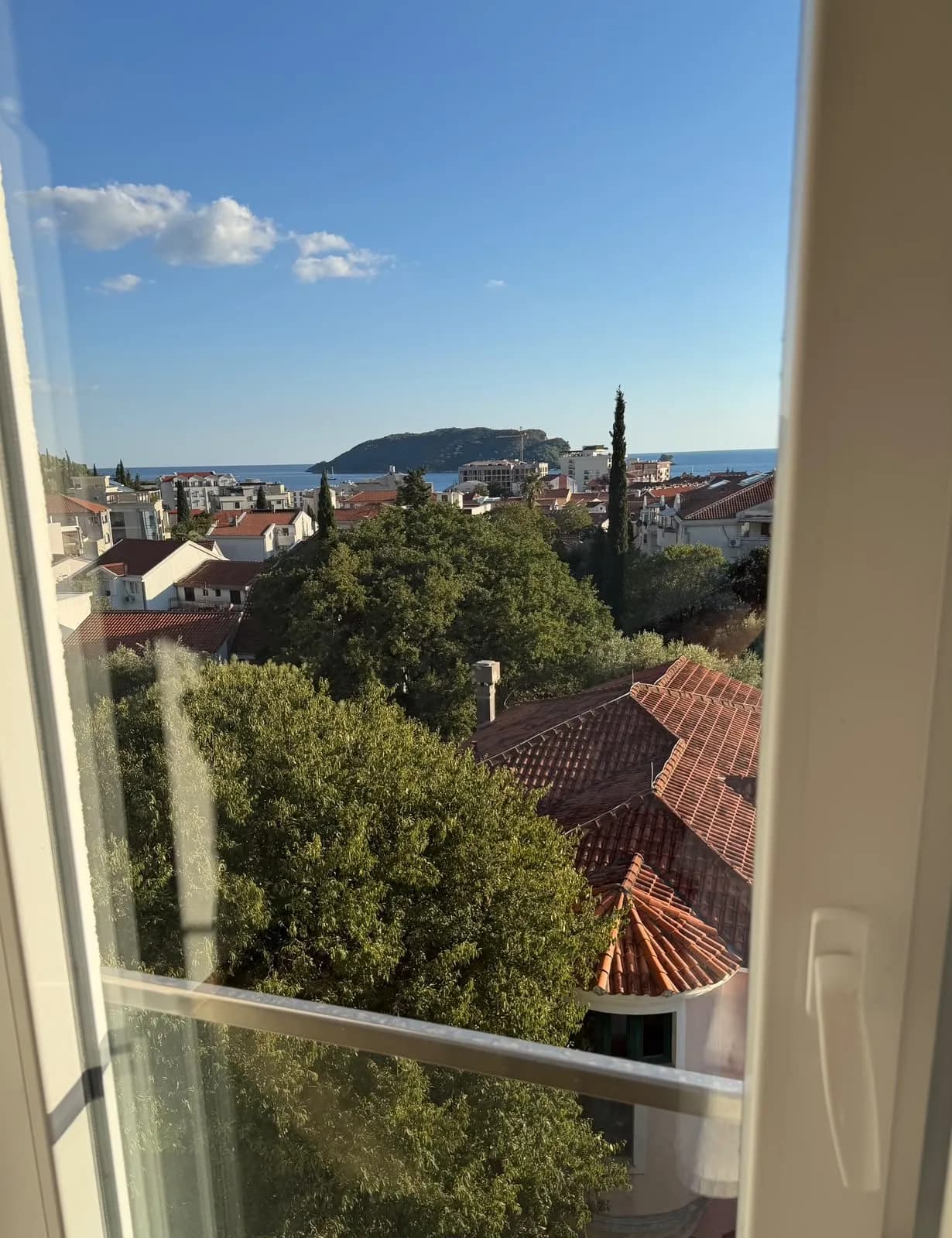 Budva, Podkošljun'da Modern 2+1 Daire