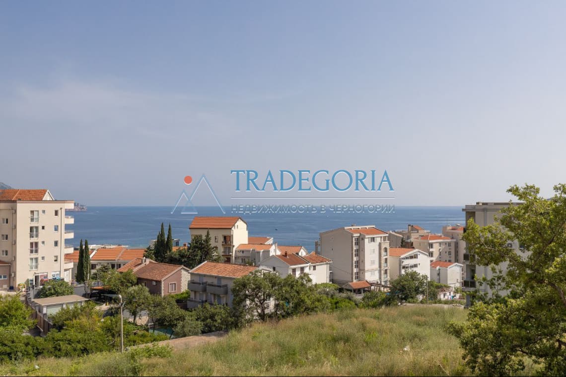 Apartament cu vedere panoramică la mare în Bečići