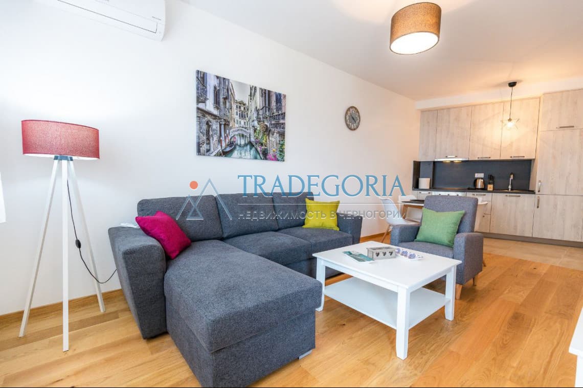 Apartament cu vedere panoramică la mare în Bečići — 2