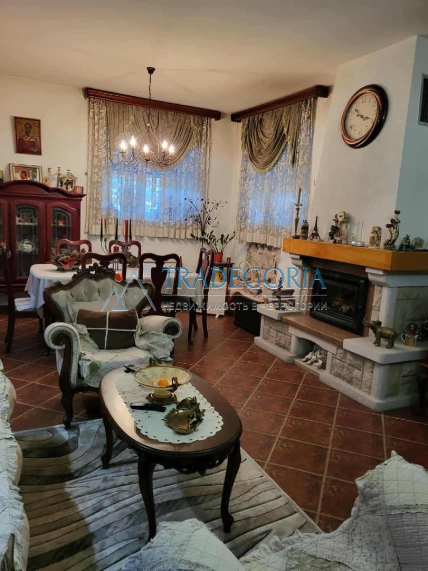 Каменный дом с видом на море в Каменари, Херцег-Нови