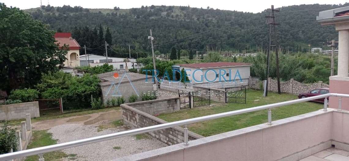Уютный дом в районе Полье, Бар, на продажу — 2