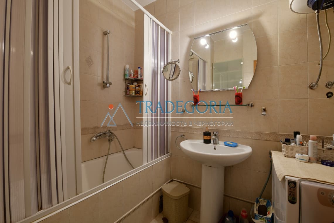 Apartament de 109 m² cu 3 dormitoare în centrul orașului Podgorica, compartimentare spațioasă — 2