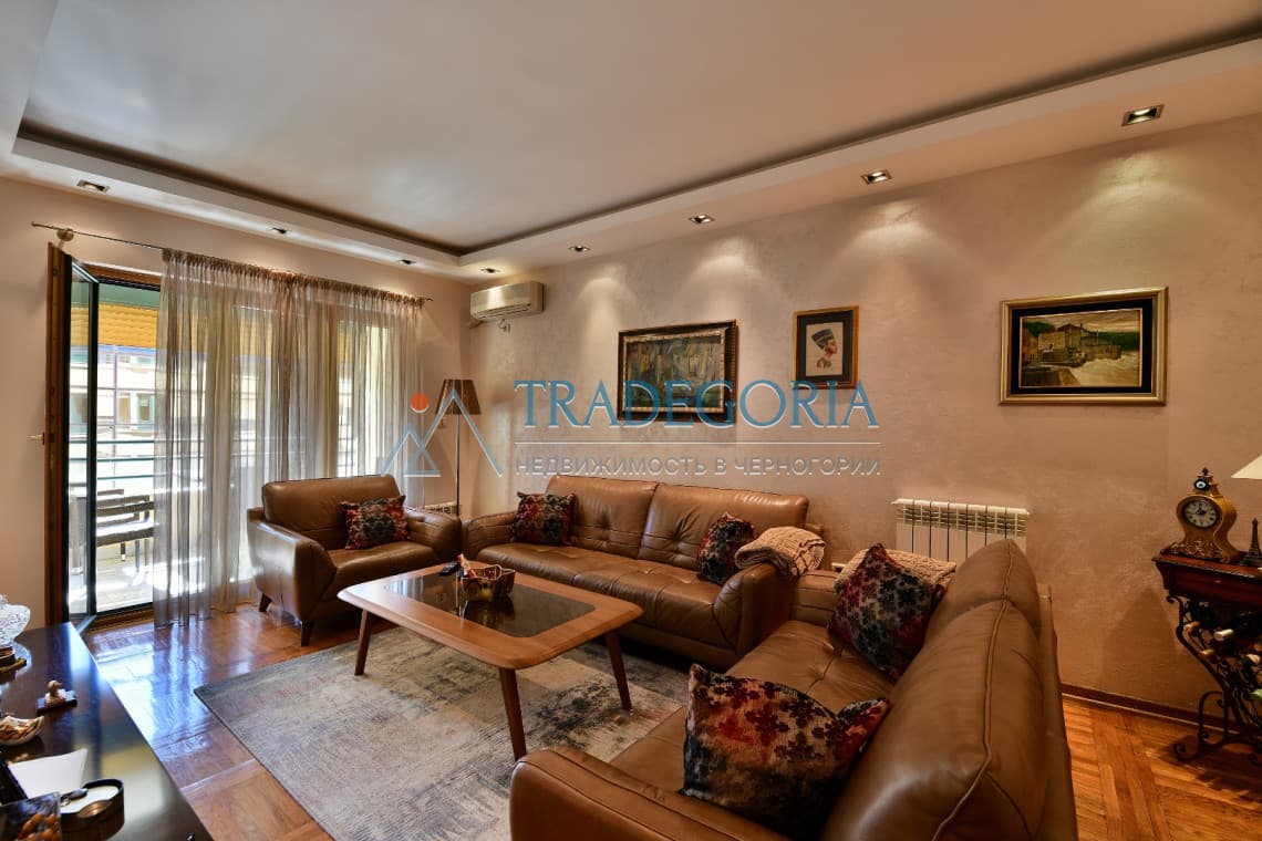 Apartament de 109 m² cu 3 dormitoare în centrul orașului Podgorica, compartimentare spațioasă