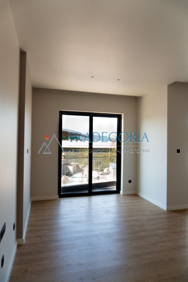 Просторная студия в элитном жилом комплексе Boka Place в Тивате — 2