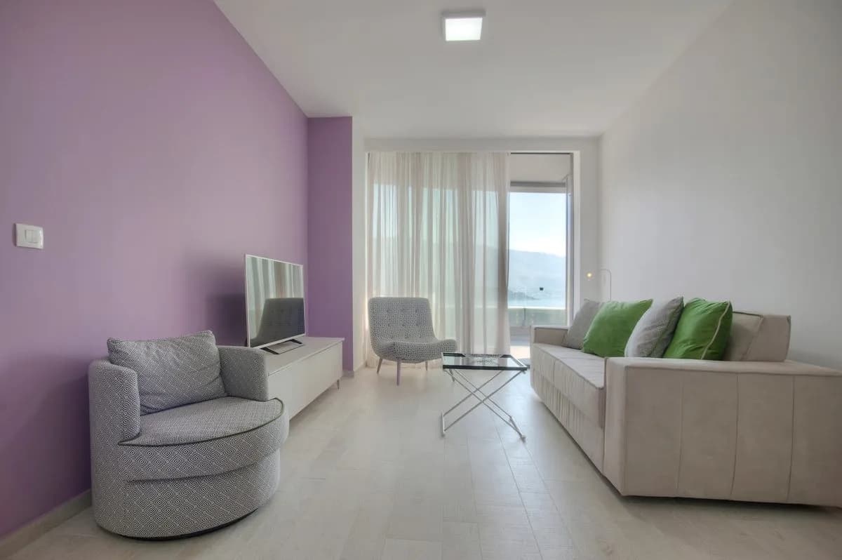 Stunning 2-Bedroom Sea View Apartment in Budva Center