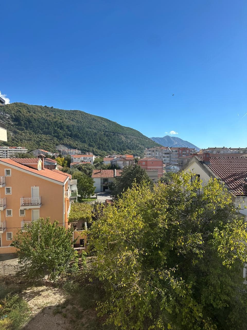 Budva, Lazi'de Modern 1+1 Daire