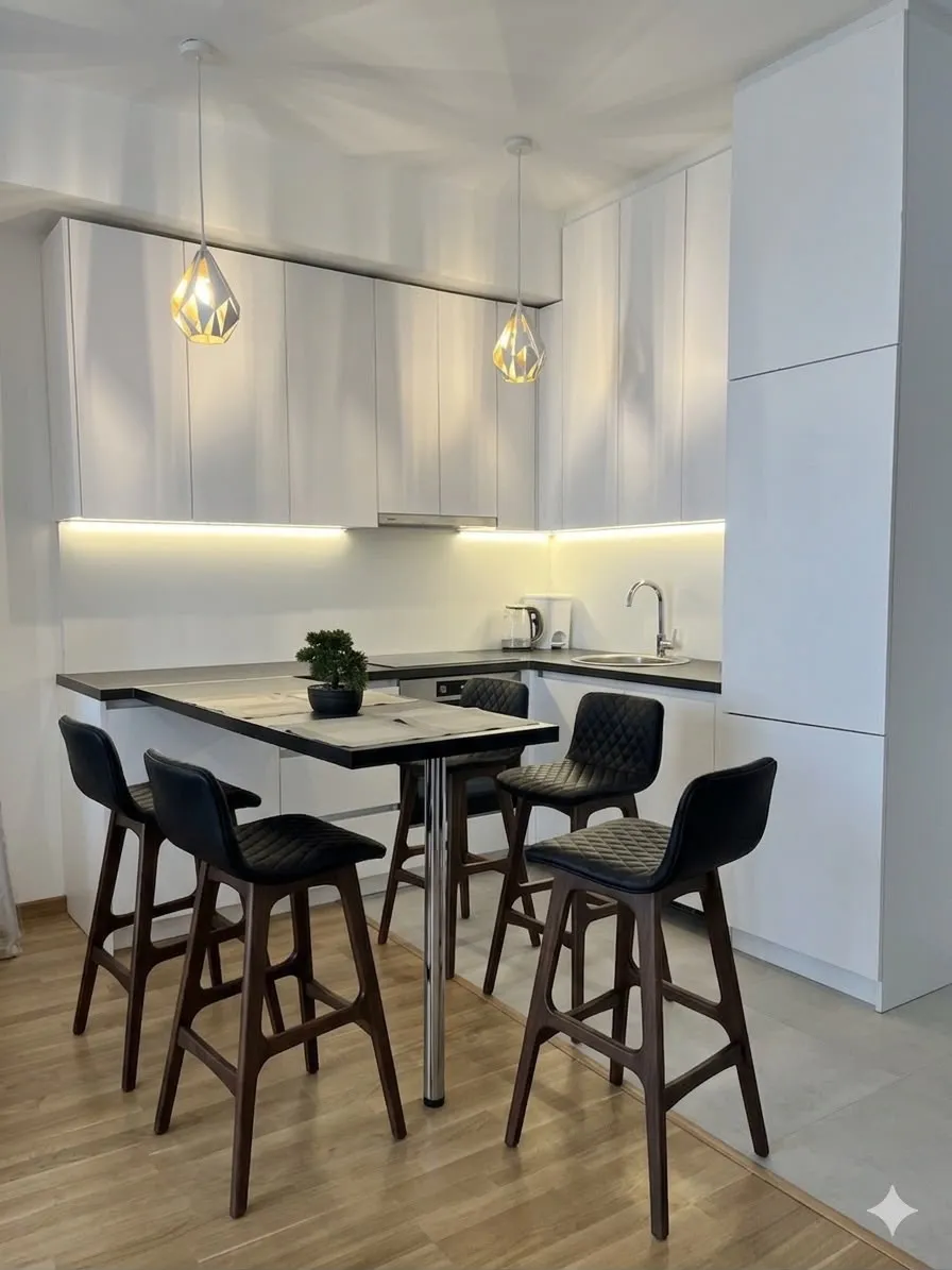 Luxe appartement met één slaapkamer en uitzicht op de stad en bergen in Budva